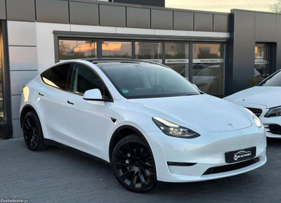 Tesla Model Y Long Range AWD