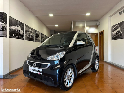 Smart ForTwo Coupé 1.0 mhd Passion 71