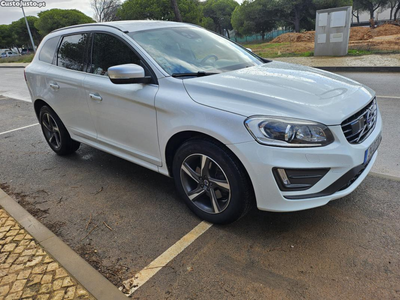 Volvo XC60 2.0 D4 R design