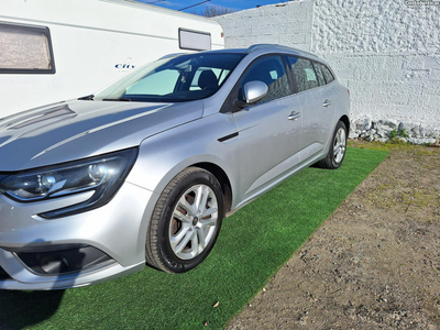 Renault Mégane 1.5 dCi Limited - 18