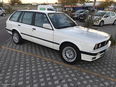 BMW 316 I-E30