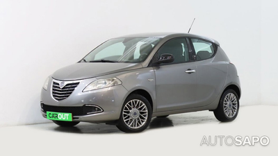 Lancia Ypsilon 1.3 M-jet Oro de 2012