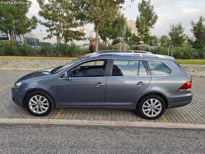 VW Golf Variant 1.6 TDI Bluemotion