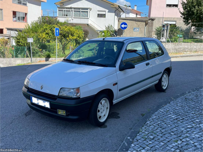 Renault Clio 1.4 S