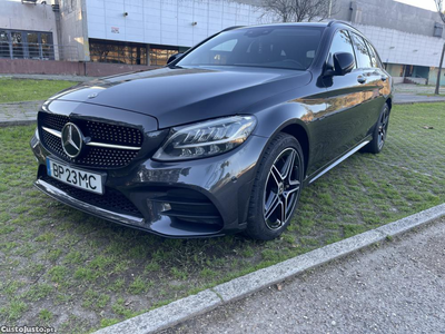 Mercedes-Benz C 300 Híbrido Plug-in AMG Line