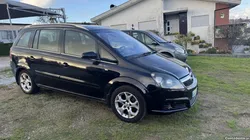 Opel Zafira 1.9 DIESEL / 7 Lugares