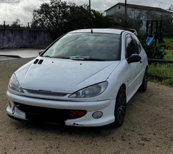 Peugeot 206 (2S8hzf)