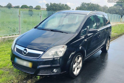 Opel Zafira 1.9cdti cosmo 7L