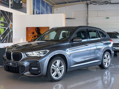 BMW X1 25 e xDrive Pack M