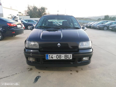 Renault Clio 1.8 16V