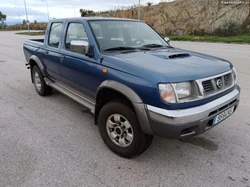 Nissan Navara D22