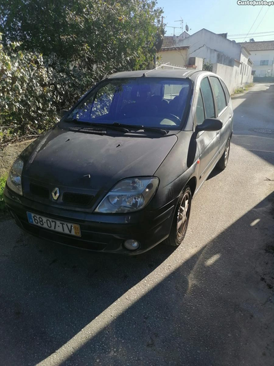 Renault Scénic 1.4