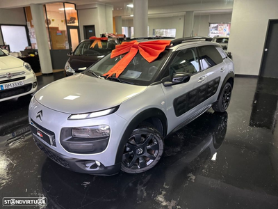 Citroën C4 Cactus 1.2 PureTech Shine