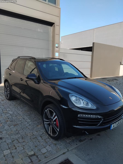 Porsche Cayenne GTS