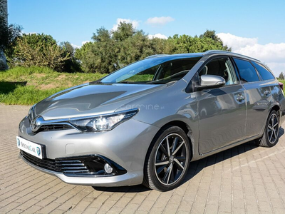 Toyota Auris 1.4 D-4D Com. +P.Techno+P.Sport