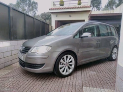 VW Touran Highline 1.9 TDI nacional