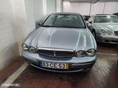 Jaguar X-Type 3.0 Executive Auto.