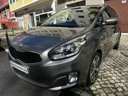 KIA Carens 1.7 CRDi ISG TX