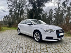 Audi A3 2.0 TDI - S-TRONIC MUITO BOM Estado