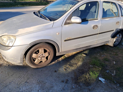 Opel Corsa 1.2 gasolina automatico