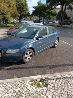 Volvo S40 II