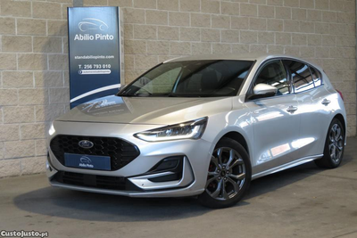 Ford Focus 1.0 EcoBoost MHEV ST