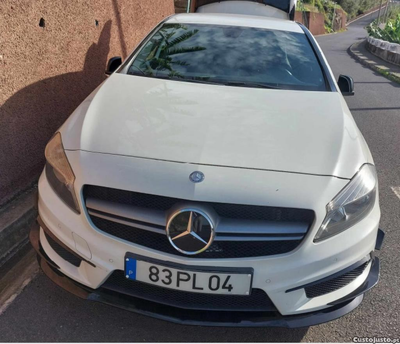 Mercedes-Benz A 180 d AMG Line