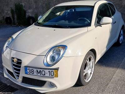 Alfa Romeo Mito Diesel Com 179.000 Kms    ( Viatura Nacional  )