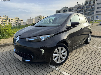 Renault Zoe Q22 Intens (Baterias Próprias)