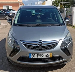 Opel Zafira Tourer