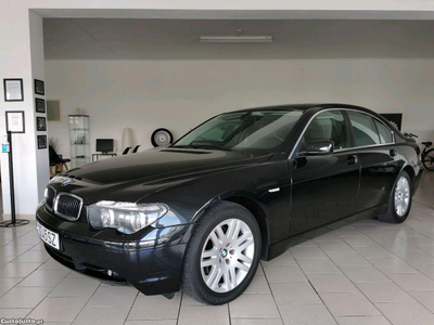 BMW 745 i