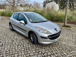 Peugeot 207 1.4HDI Iuc antigo 186000kms (ler anincio)