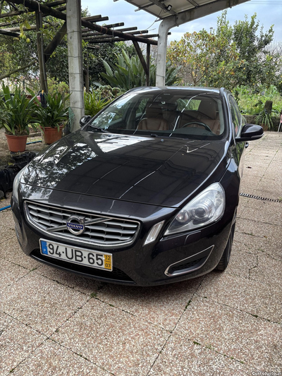 Volvo V60 Familiar.