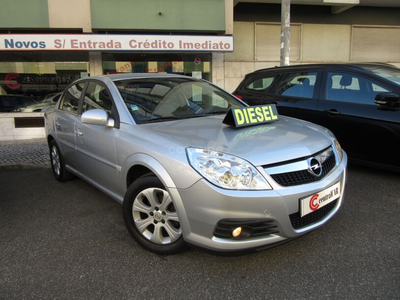 Opel Vectra 1.9 CDTi 121€/Mês* Executive 120cv 6Vel. Estofos em Pele