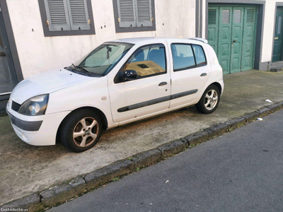 Renault Clio 1.5 DCI