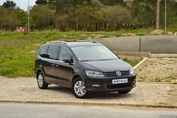 VW Sharan 2.0 TDI CONFORTLINE 7 Lugares - Nacional