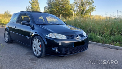 Renault Mégane 2.0 T RS de 2004