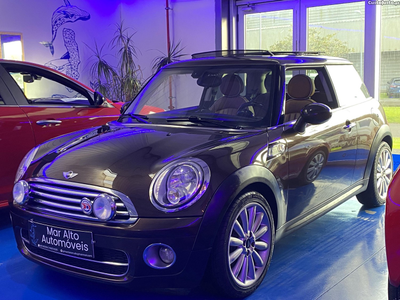 MINI Cooper Mayfair