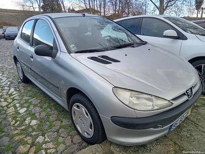 Peugeot 206 1.1 gasolina