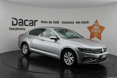 VW Passat 1.5 TSI CONFORTLINE DSG (AUTO)