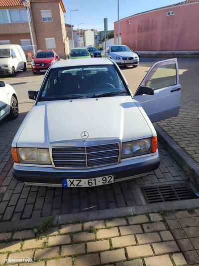 Mercedes-Benz 190 E 1.8