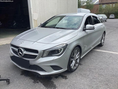 Mercedes-Benz CLA 180 d Shooting Brake Urban