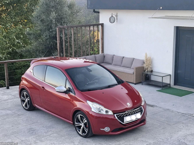 Peugeot 208 Gti