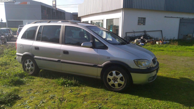 Opel Zafira 2.0 D 7 Lugares Elegance