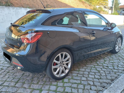 Seat Ibiza FR 2.0 TDI 143CV VERS�ÃO 30 ANOS - 5 LUGARES - COMO NOVO