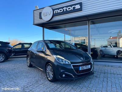 Peugeot 208 1.2 PureTech Allure