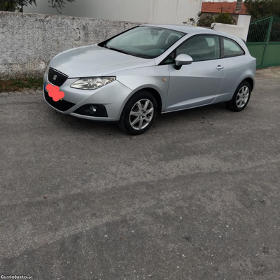 Seat Ibiza 1.2 tdi de 5 lugares