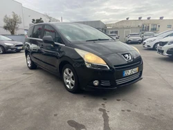 Peugeot 5008 1.6 HDi 5L Allure
