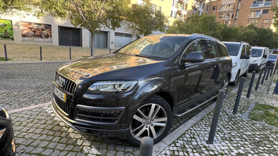 Audi Q7 3.0 V6 tdi quattro tiptronic