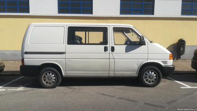 VW Transporter 7 lugares